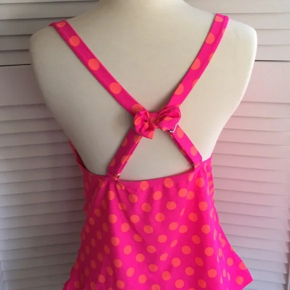 NWT polka dot Tankini top - Picture 6 of 6